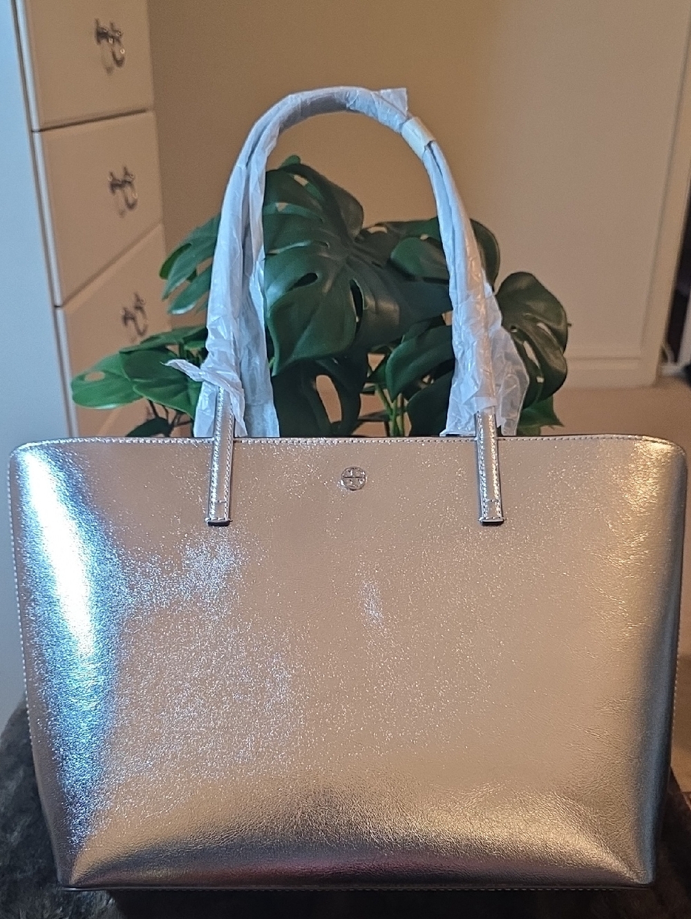 Nwt Tory Burch Metallic Gunmetal Tote - Picture 8 of 13